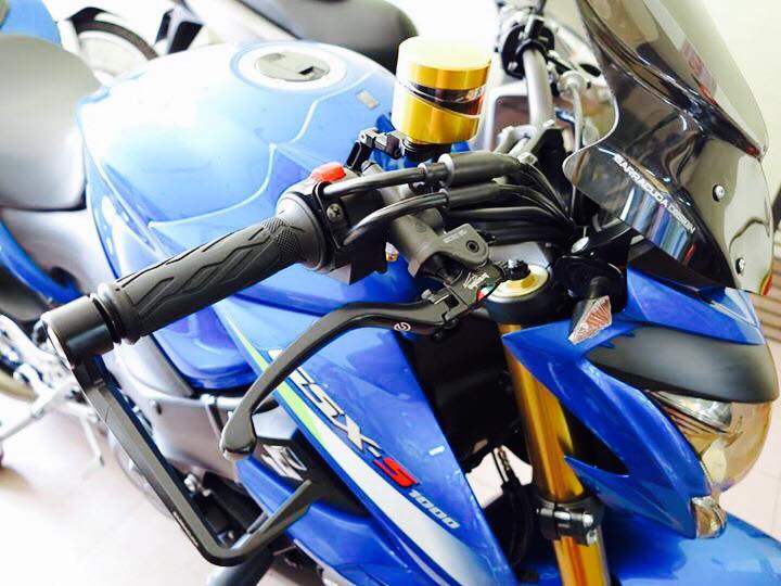 Naked bike cỡ bự suzuki gsx s1000 khủng bố với nhiều đồ chơi hạng nặng