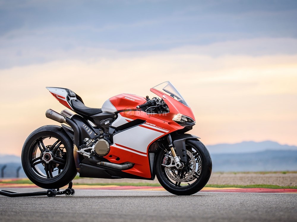 Ducati 1299 superleggera phiên bản cao cấp giới hạn có giá hơn 2 tỷ đồng