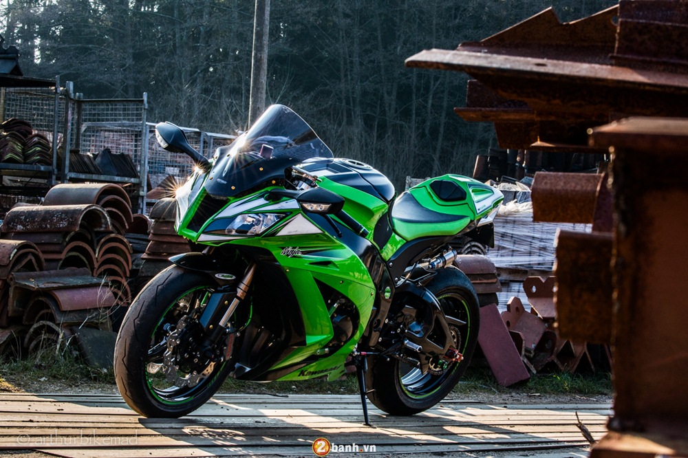 Kawasaki zx10r phiên bản đầy đồ chơi