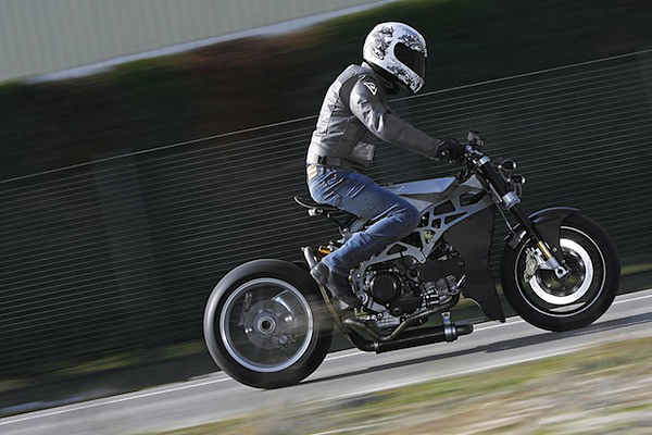 Ducati Monster 900 Da ngau nay cang ngau hon - 12