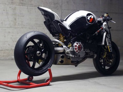 Ducati Monster Tesio Ve dep hut hon nguoi nhin - 7