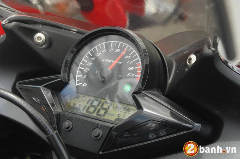 Honda CBR 150 Fi Moto co nho da nang cho nguoi Viet - 9