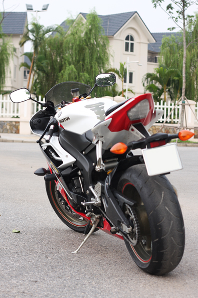 Yamaha R6 Ngua hoang kho cam cuong - 8