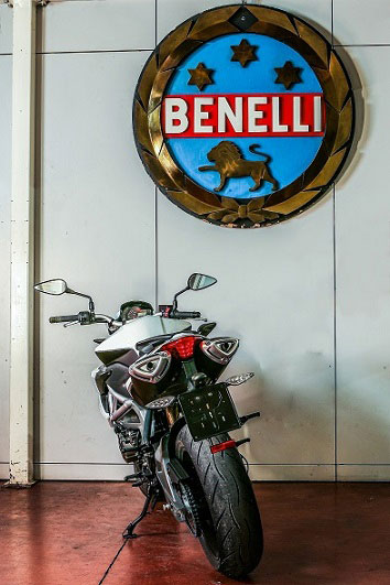 Benelli gioi thieu moto BN 600R moi - 11