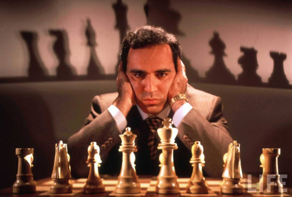 Cuu vo dich the gioi Garry Kasparov tranh cu chu tich FIDE - 3