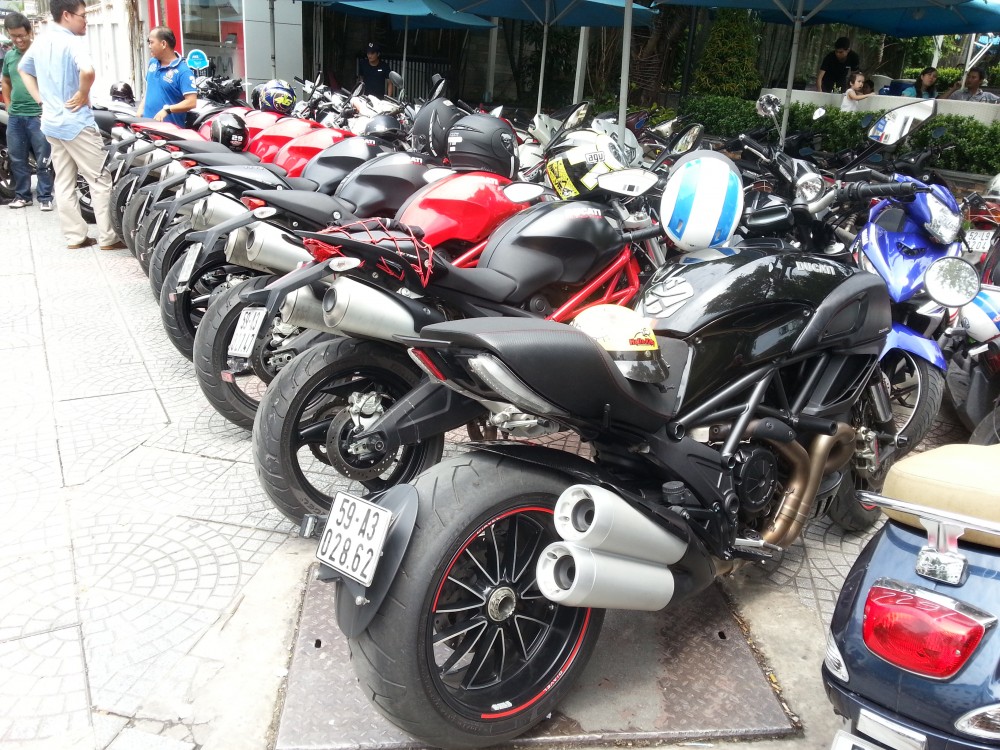 Offline cua e cung ae Ducati Owners Club - 2