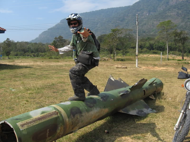 Phuot Duong mon Ho Chi Minh tren dat Lao p2 - 7