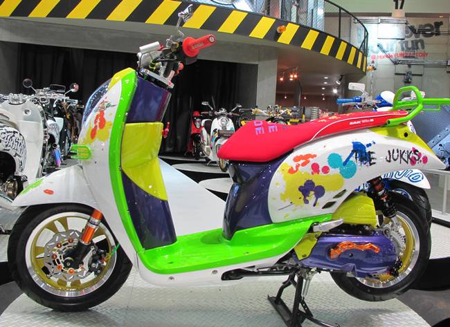 Thai Lan Honda Scoopy i do kieu nu tinh