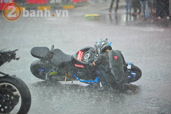 Chum anh bieu dien Stunt 2010 cua Viet Nam phan 1 - 17