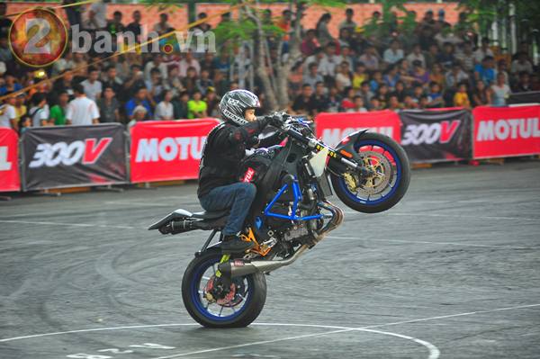 Hau Motul Stunt Fest 2013 Suy ngam - 2