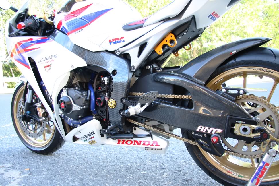 Honda CBR 1000RR Date 2012 Quy Du duoi dang Thien Than - 23