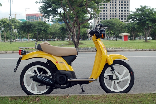 Honda SGX 50 Sky scooter co mot khong hai tai Viet Nam - 3