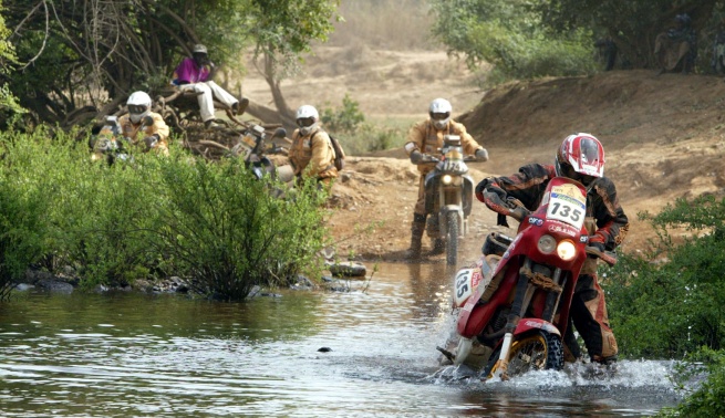 Clip Dakar 2013 vat va ma vui