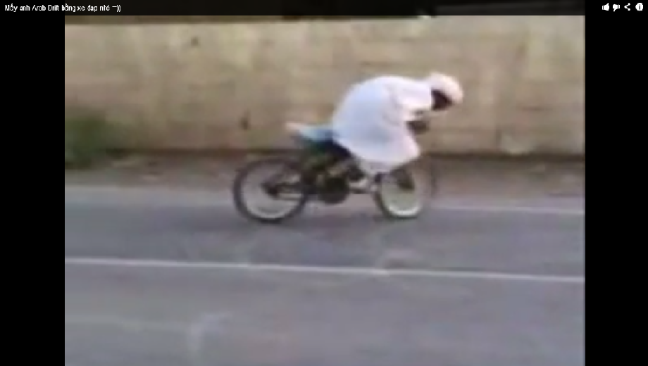 Clip] Màn Drift xe đạp cực đỉnh của người Arad... | 2banh.vn