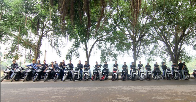 Dan xe Honda SH cua Vietnam SH Club vieng tham Phu Tho - 5
