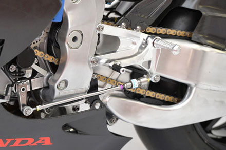 Honda RCV1000R mau xe danh cho mua giai MotoGP 2014 - 11