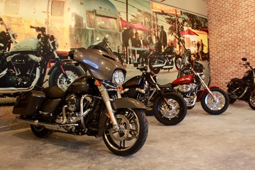 Dan moto Harley Davidson model 2014 khoe dang o Sai Gon - 3