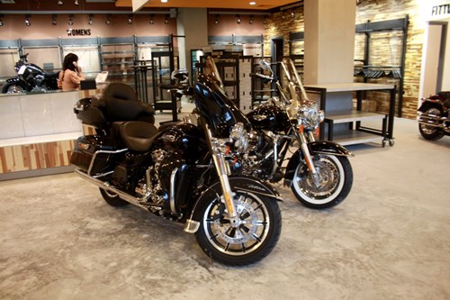 Dan moto Harley Davidson model 2014 khoe dang o Sai Gon - 6