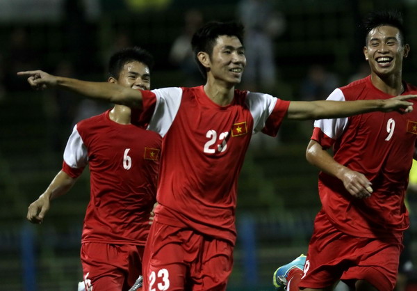 Diem tin the thao sang 2210Bo Dao Nha dung Thuy Dien o play off World Cup - 4