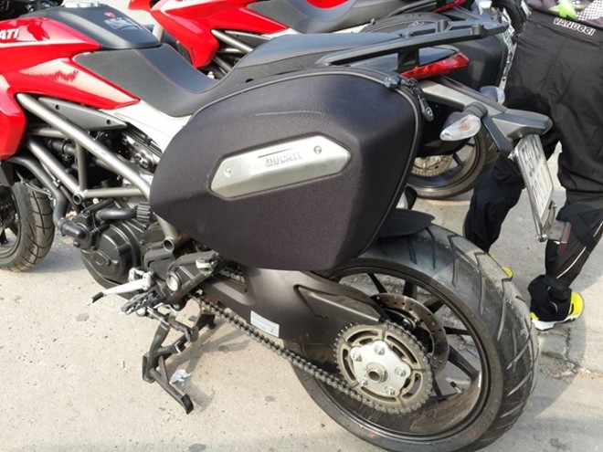 Ducati Hyperstrada chinh phuc Phan Thiet - 3