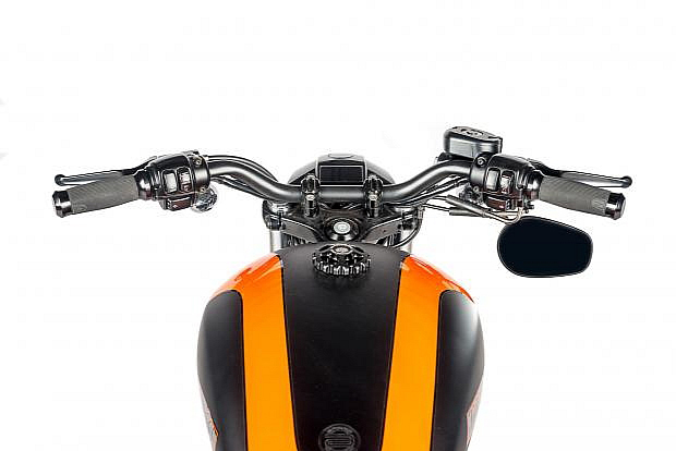 Harley Davidson Sportster mot cai nhin moi - 6
