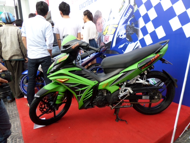 Hoi thi trang tri xe dep Yamaha 2013 tai Da Nang - 31
