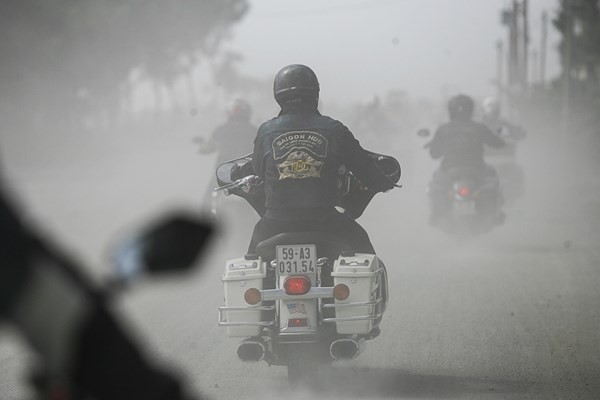 Ngam dan xe khung cua CLB Saigon HOG Harley Owners group dieu hanh tai Ho Tram - 26
