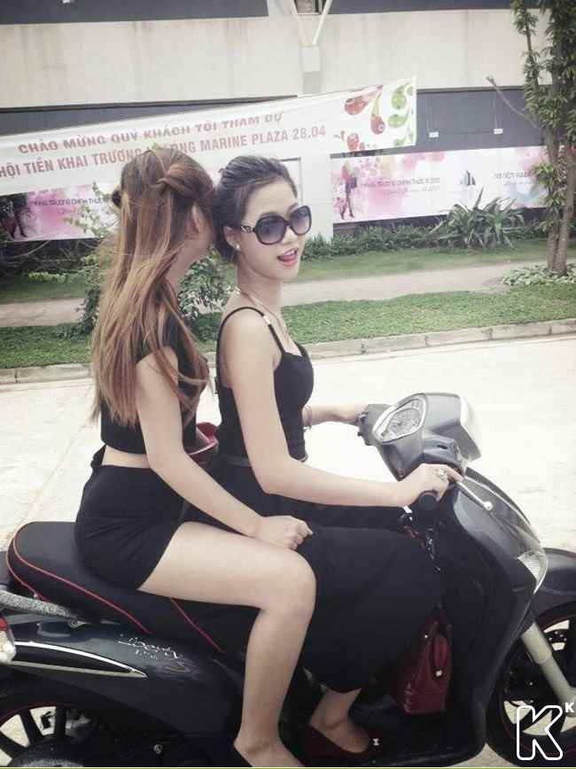 Nhieu hot girl chay xe thieu y thuc