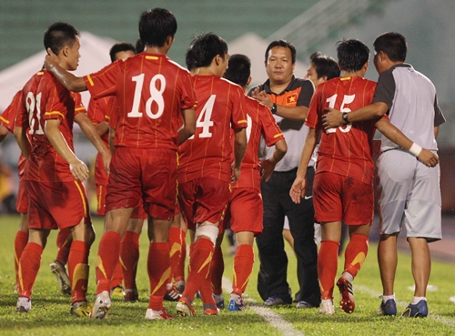 U23 Viet Nam thua tham phu long nguoi ham mo