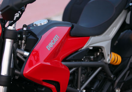 Ducati Hypertrada danh rieng cho thi truong chau A - 5
