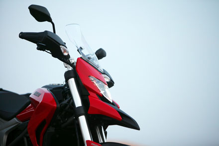 Ducati Hypertrada danh rieng cho thi truong chau A - 17