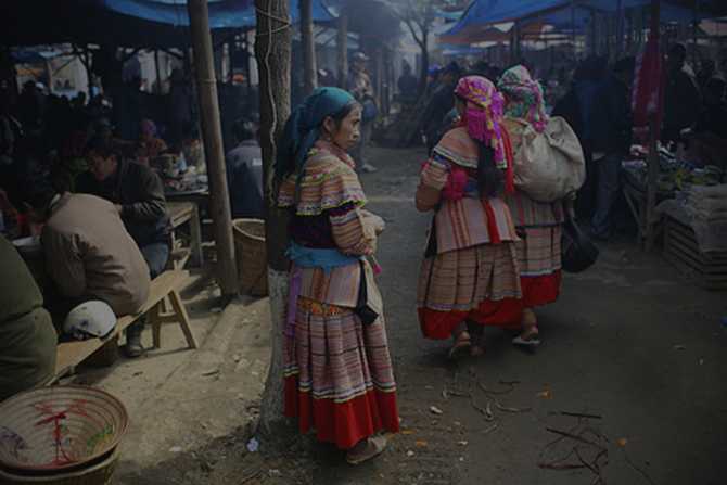 Len Bac Ha de duoc di cho long trong cho - 3