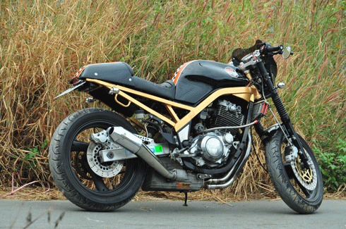 Yamaha SRX400 danh cho fan ham mo cafe racer - 5