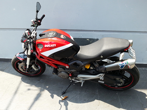 Ducati Monster 795 len do choi chat luong - 6