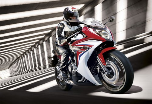 Honda gioi thieu sportbike CBR650F 2014 - 10