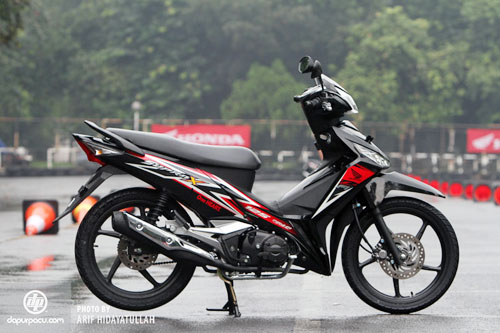 Indonesia ra mat Honda Supra X 125 FI - 7