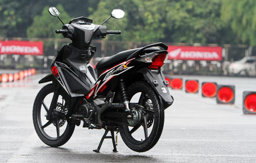 Indonesia ra mat Honda Supra X 125 FI - 9