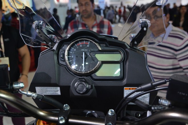 Suzuki gioi thieu V Strom 1000 tai Auto Expo 2014 - 5