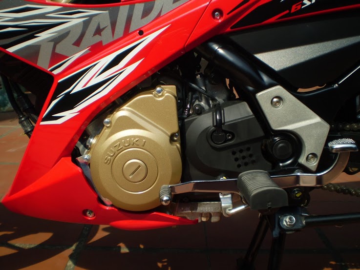 SUZUKI RAIDER 150 tim chu moi - 4