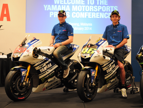 Nhung thay doi tren chiec Moto Yamaha YZRM1 2014