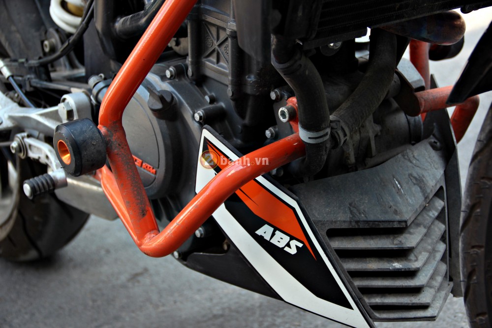 Cam nhan ve KTM Duke 125 ABS - 6