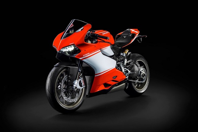 Ducati lap ki luc ve doanh so voi 44287 xe duoc ban ra - 2