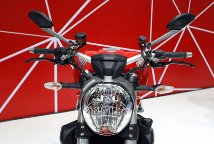 Ducati Monster 1200 Sap duoc ban tai Chau A - 5