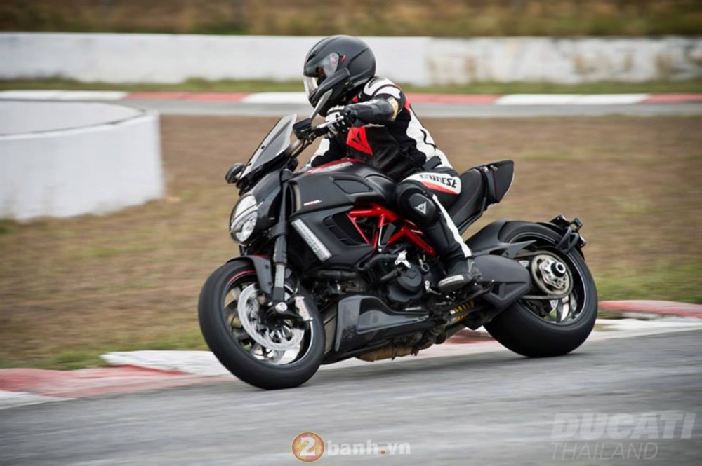 Ducati TrackDay Ngop troi Ducati - 20