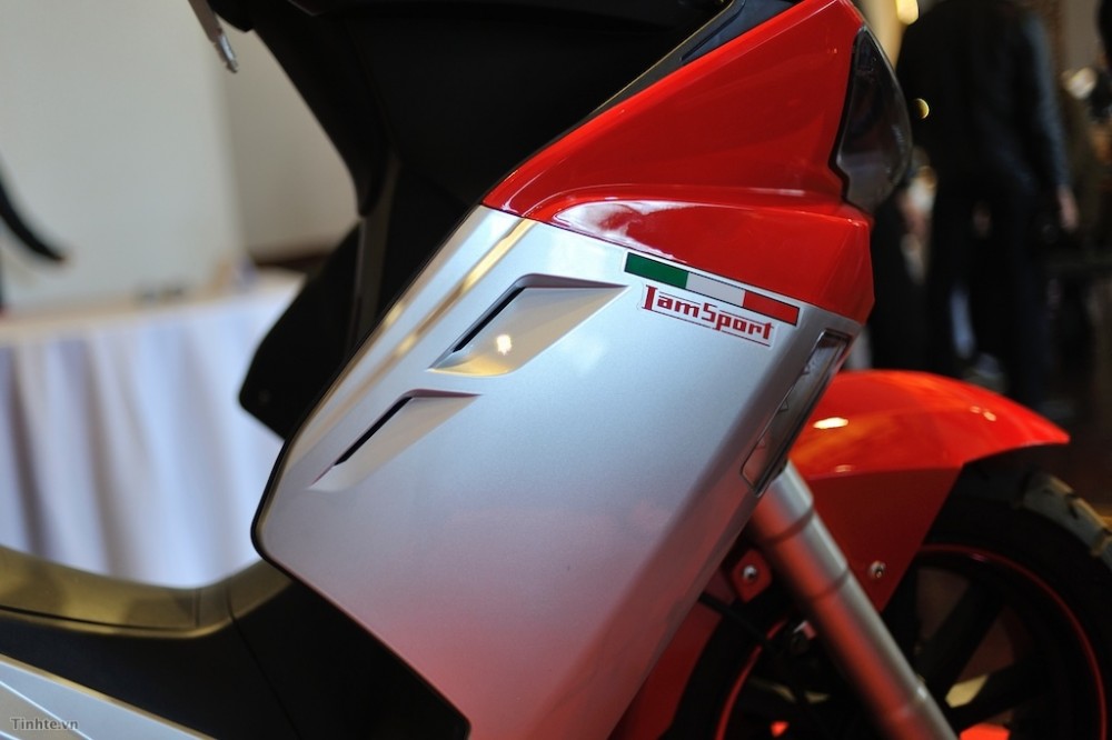 Honda PCX 2014 vua ra mat da co doi thu canh tranh - 6