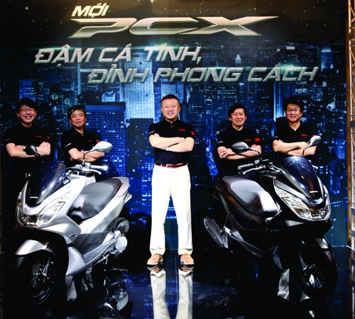Honda PCX 2014 vua ra mat da co doi thu canh tranh - 2