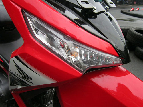 Indonesia ra mat Honda Supra X 125 FI - 11