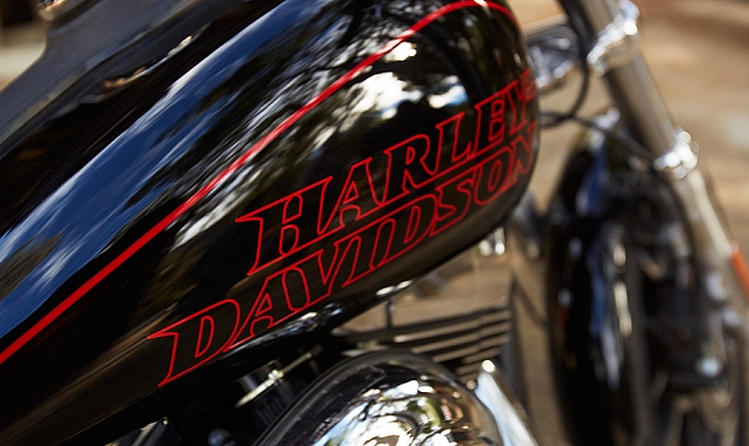 Low Rider 2014 mau xe moi cua Harley Davidson - 13