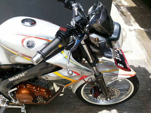 Nakedbike 150cc Yamaha Vixion do thanh lich - 4