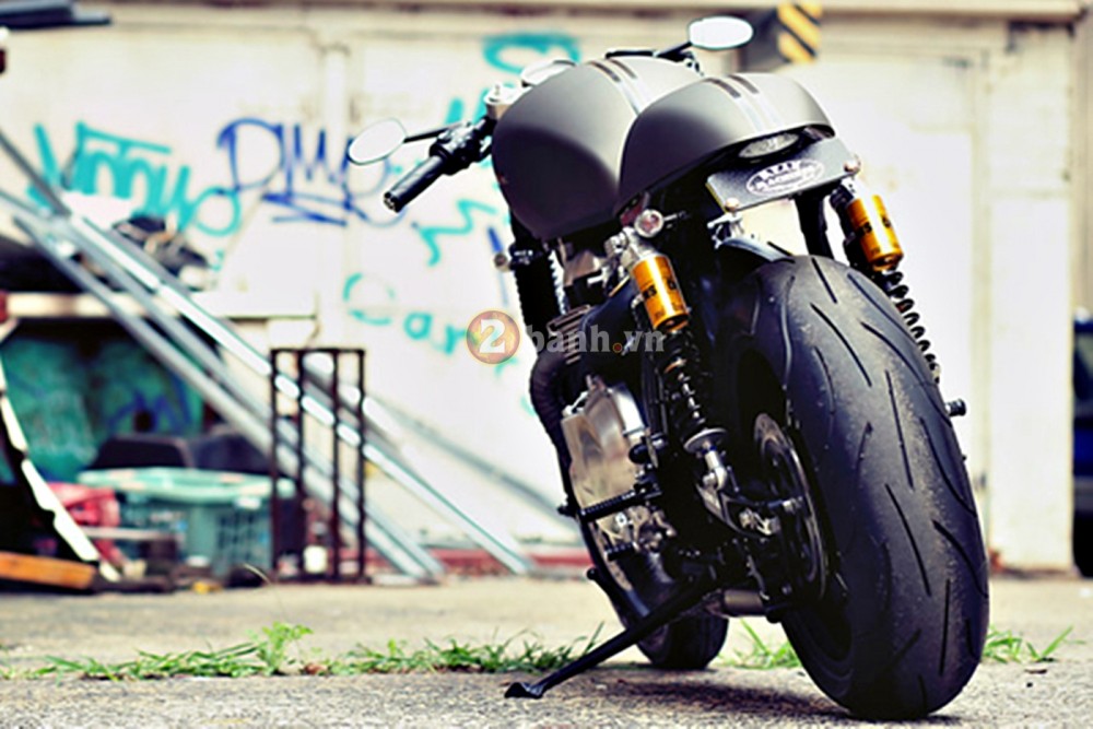 Triumph Thruxton cafe racer tu xu chuot tui - 5